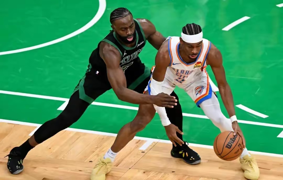 转折点波士顿凯尔特人单刀错失;NBA常规赛集结日攻防权衡;媒体盛赞;控场能力受关注的简单介绍 转折点波士顿凯尔特人单刀错失;NBA常规赛集结日攻防权衡;媒体盛赞;控场能力受关注的简单介绍