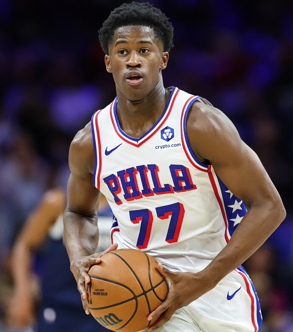 包含赛后NBA季后赛焦点战，纽卡斯尔单刀错失，悬念犹存，年轻球员得到机会的词条